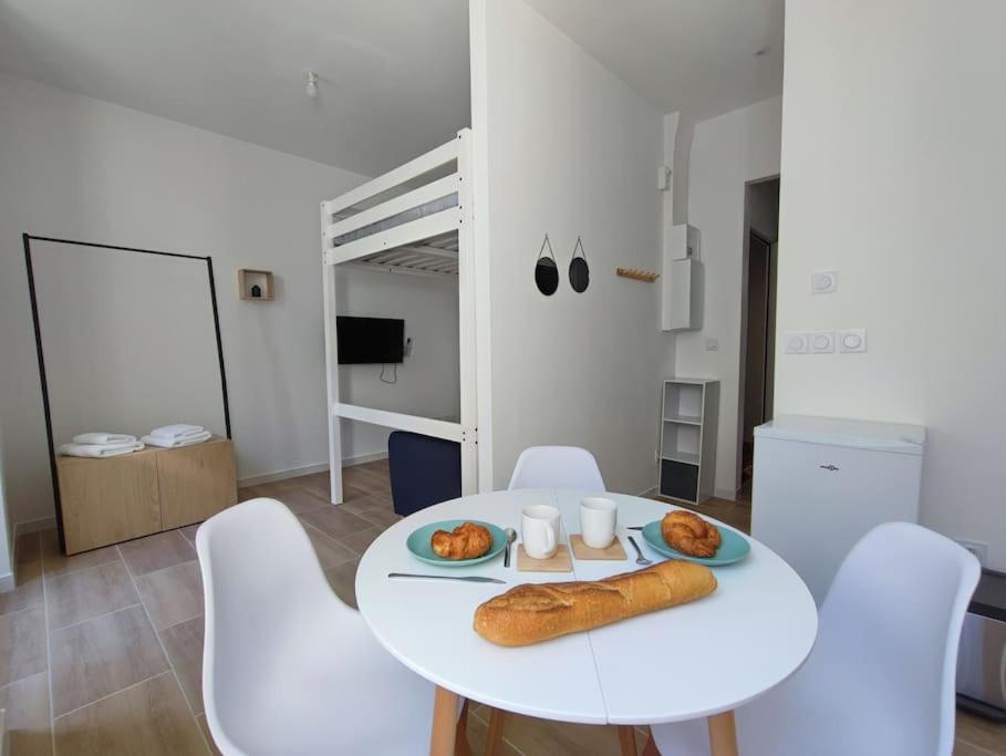 Pause Entre Cite Et Bastide *Clim *Wifi *Smart Tv Apartment Carcassone Exterior photo