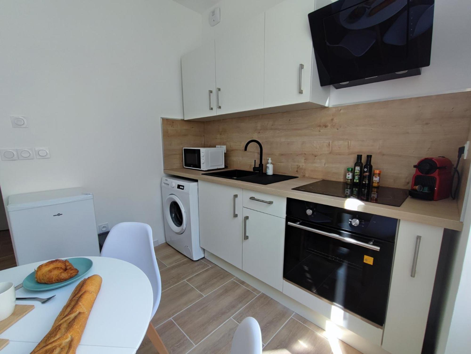 Pause Entre Cite Et Bastide *Clim *Wifi *Smart Tv Apartment Carcassone Exterior photo