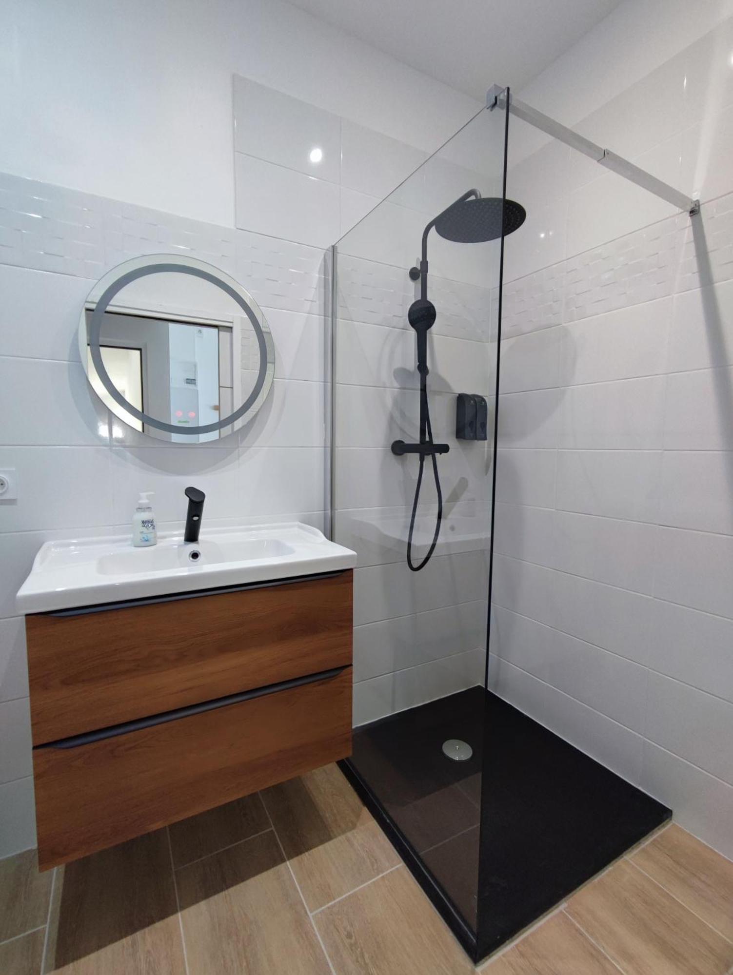 Pause Entre Cite Et Bastide *Clim *Wifi *Smart Tv Apartment Carcassone Exterior photo
