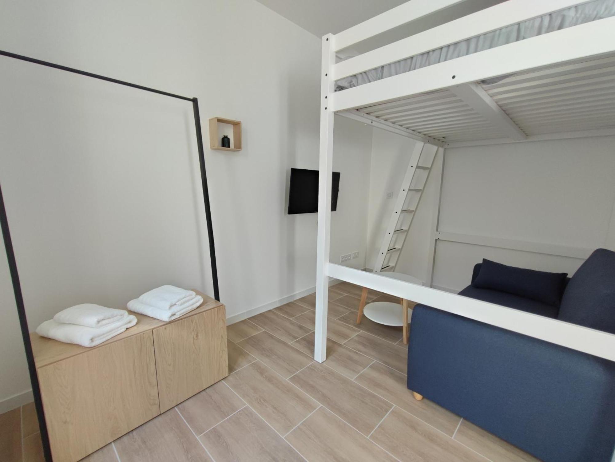 Pause Entre Cite Et Bastide *Clim *Wifi *Smart Tv Apartment Carcassone Exterior photo